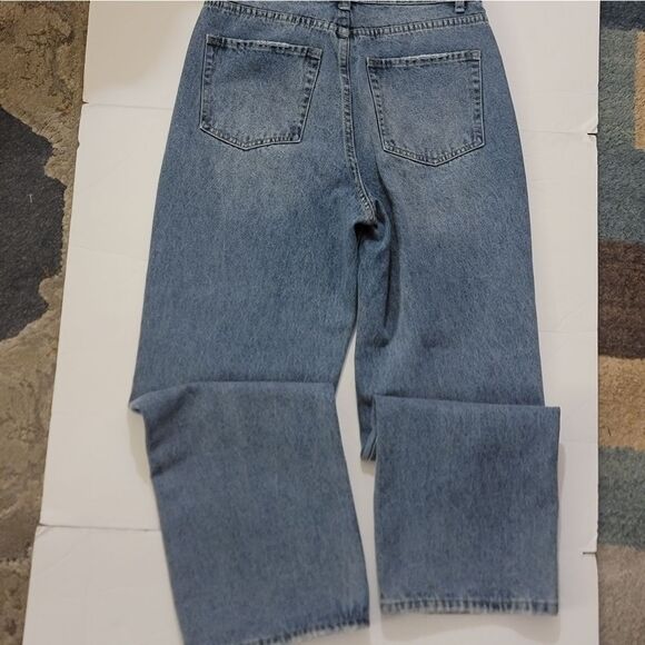 🆕️👖SHEIN Distressed Jeans, Size M - Picture 6 of 8